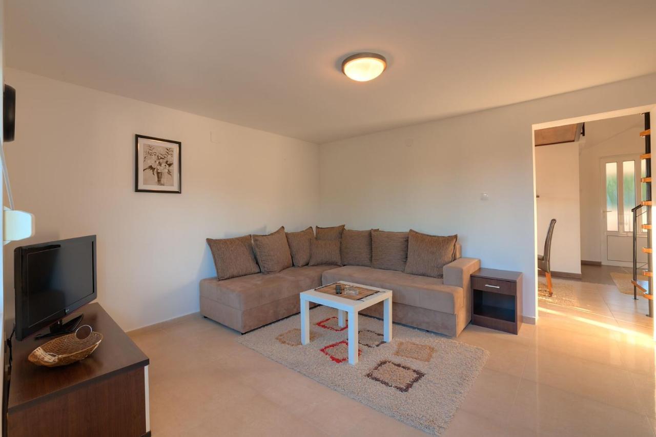 Apartments Pean Tivat Dış mekan fotoğraf