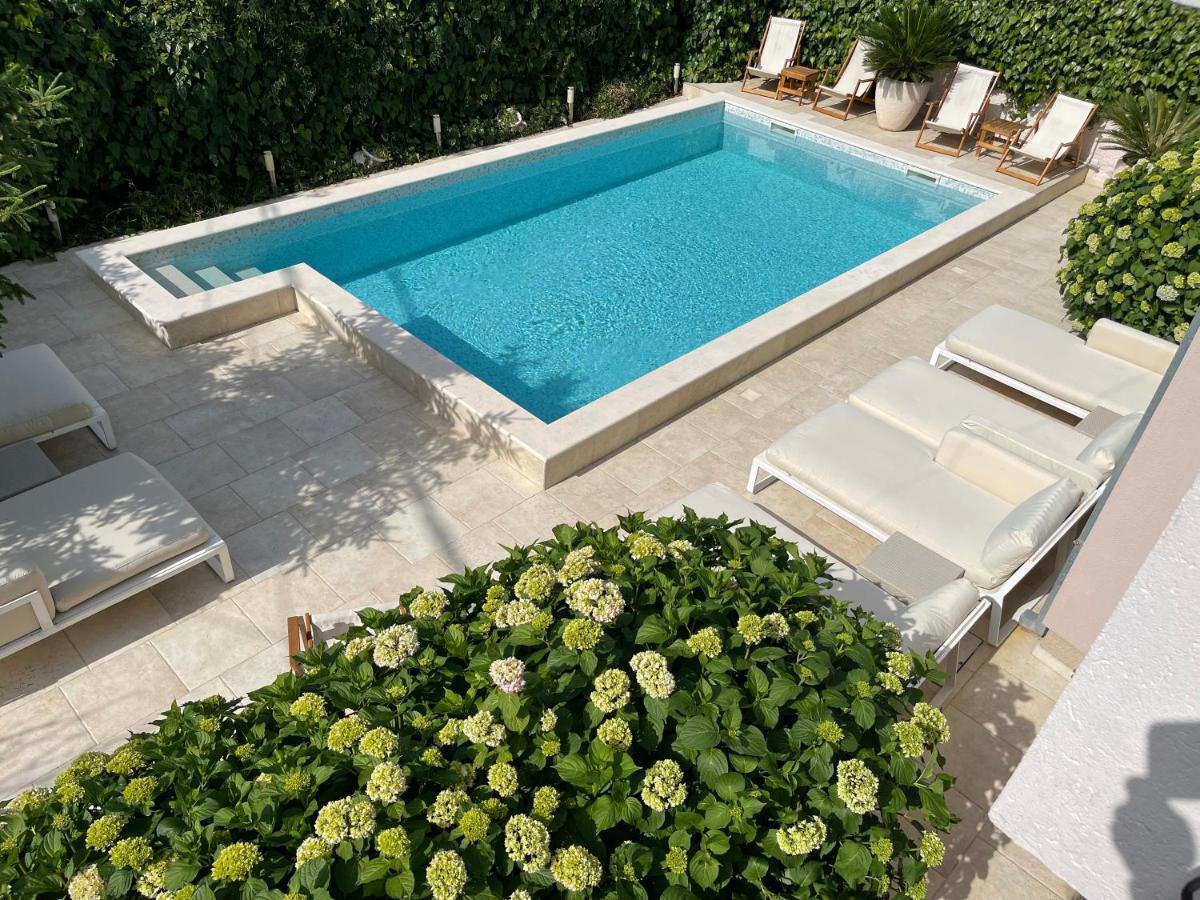 Apartments Pean Tivat Dış mekan fotoğraf