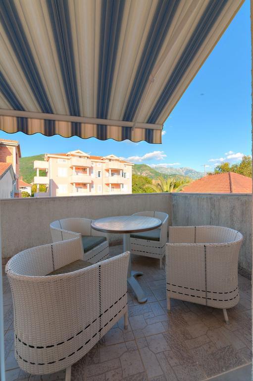 Apartments Pean Tivat Oda fotoğraf