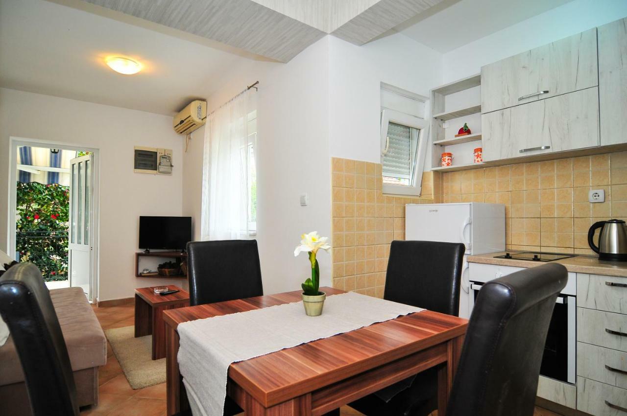 Apartments Pean Tivat Dış mekan fotoğraf