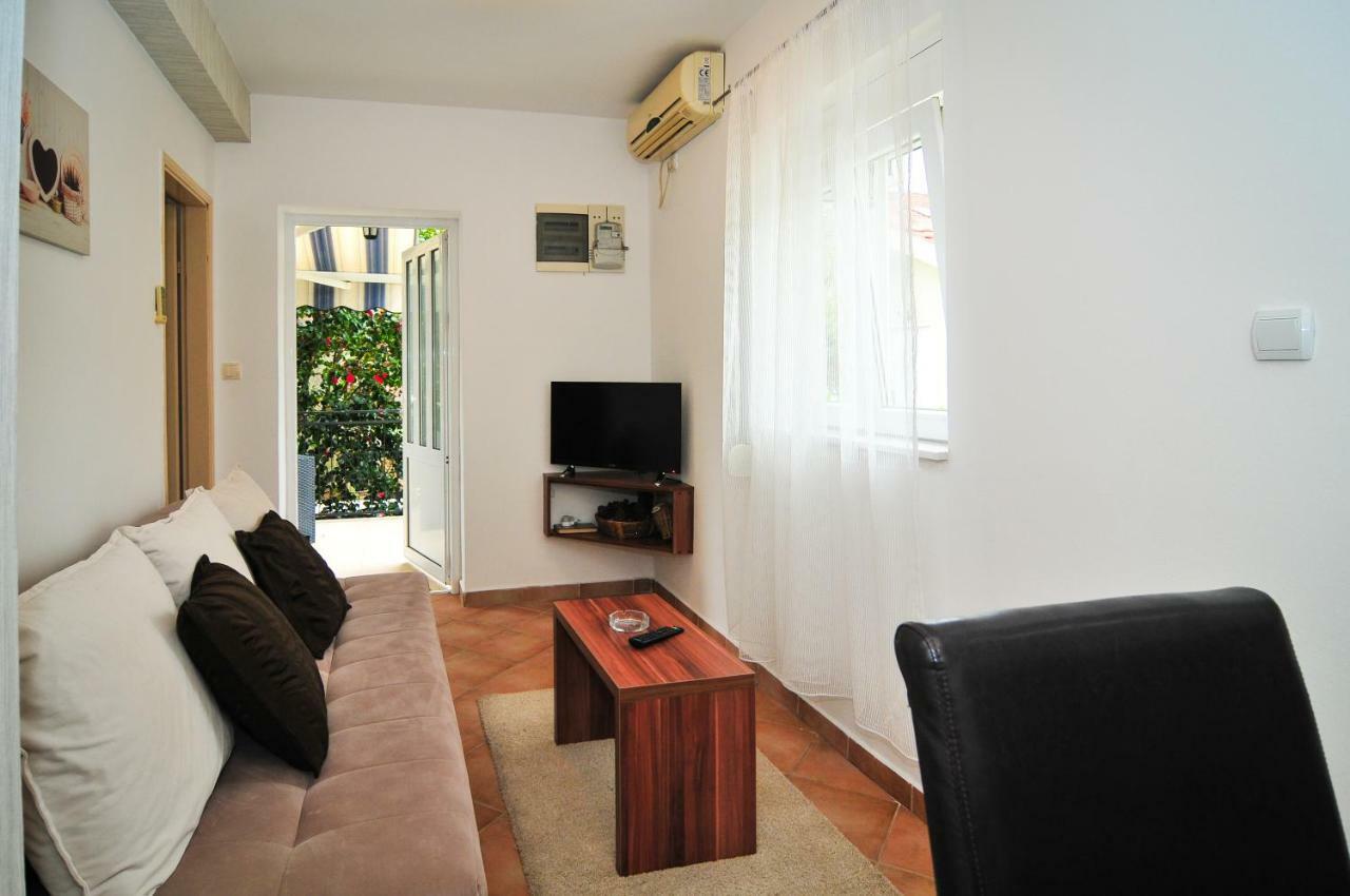 Apartments Pean Tivat Dış mekan fotoğraf